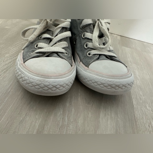 Converse Chuck Taylor All Star Girls Madison Sneakers Gray Size 11 - Picture 7 of 10